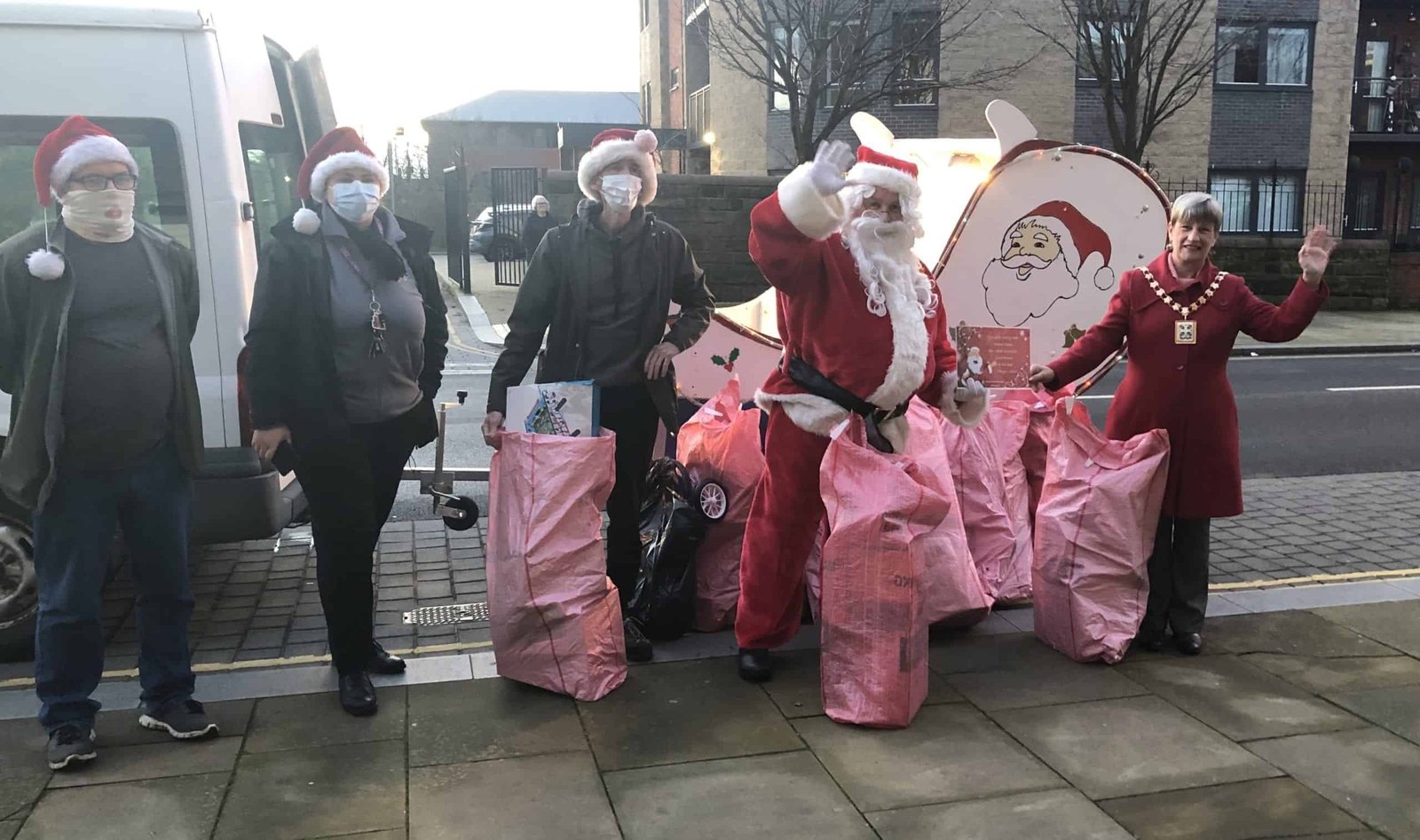 Father Christmas supports Sefton Mayor’s Toy Appeal