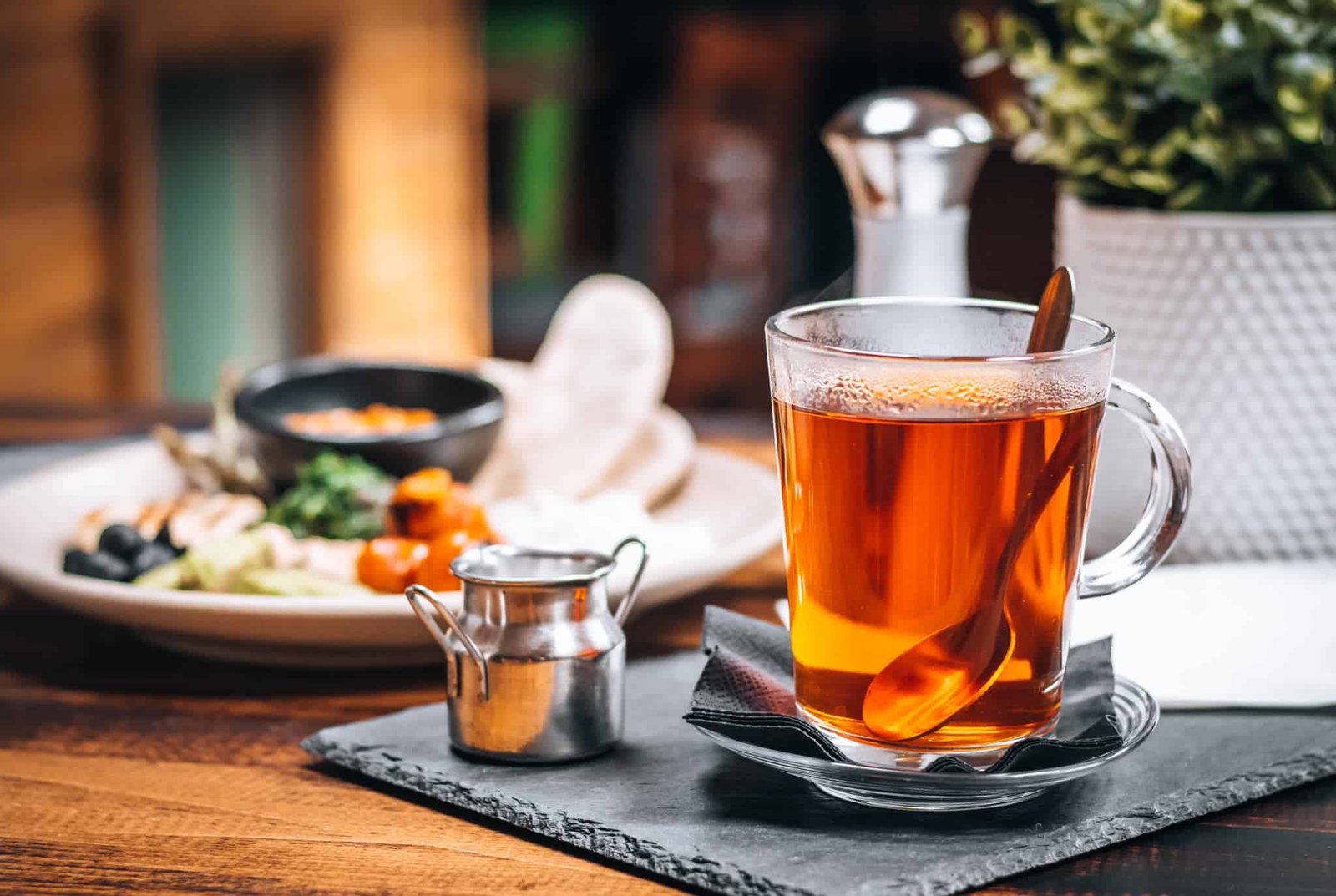 Warehouse Cafe sees business boom as the trend for home improvements soars!
