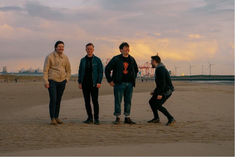 Fast-rising Liverpudlian outfit Screentalk release new single “Amplified”
