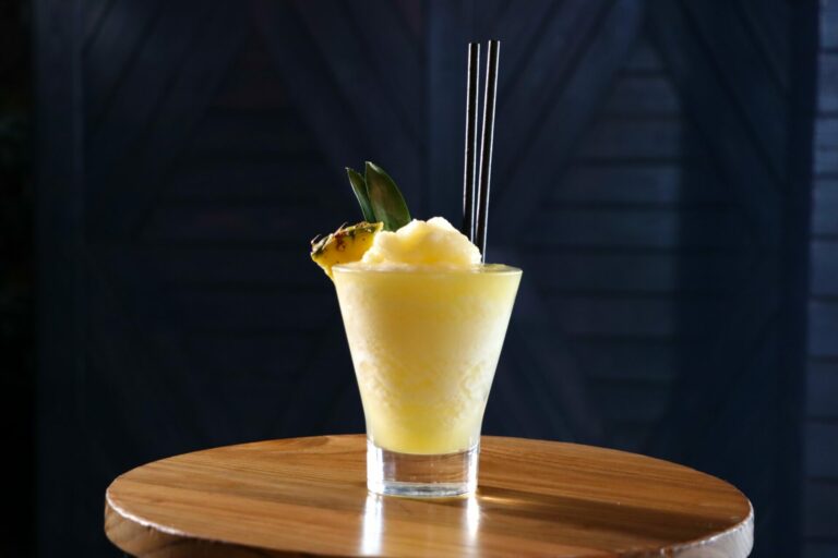 Pineapple Margarita min 768x512