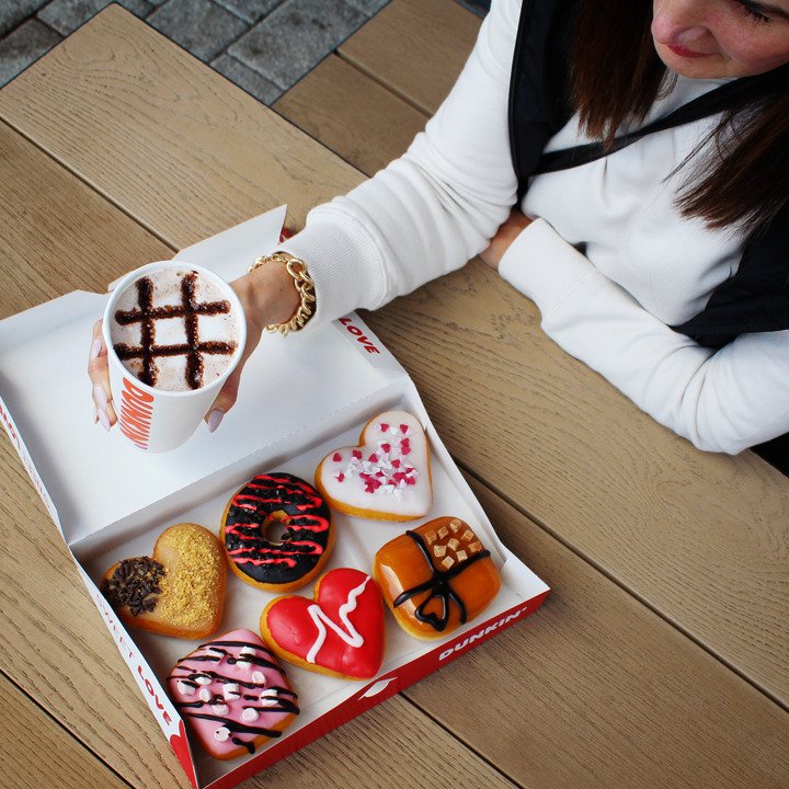 Hundreds of free donuts up for grabs at DUNKIN’ Liverpool