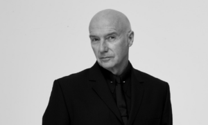 Interview with singer-songwriter Midge Ure 