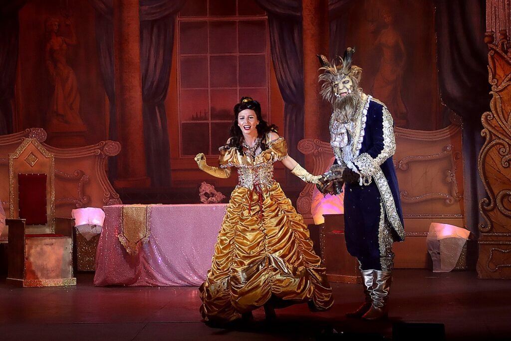 Beauty and the Beast returns to St Helens Theatre Royal 