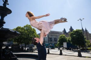 Dirty Dancing cast enjoy Liverpool sunshine ahead of show's Empire run