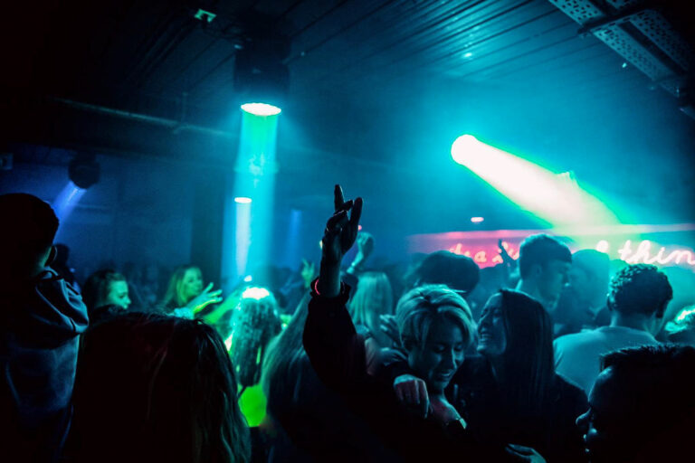 7. Dancefloor 768x512