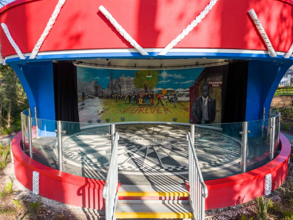 Strawberry Field officially dedicates its new bandstand