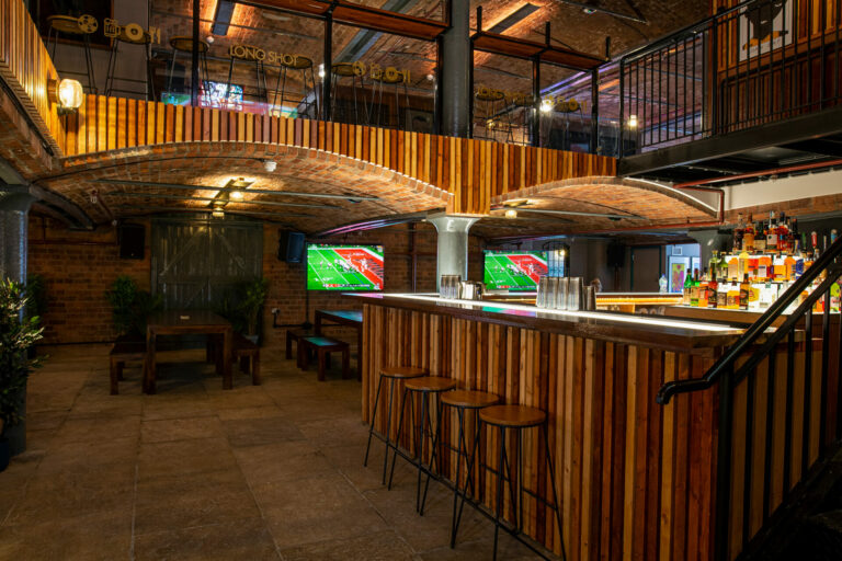 Bar U Projector 768x512
