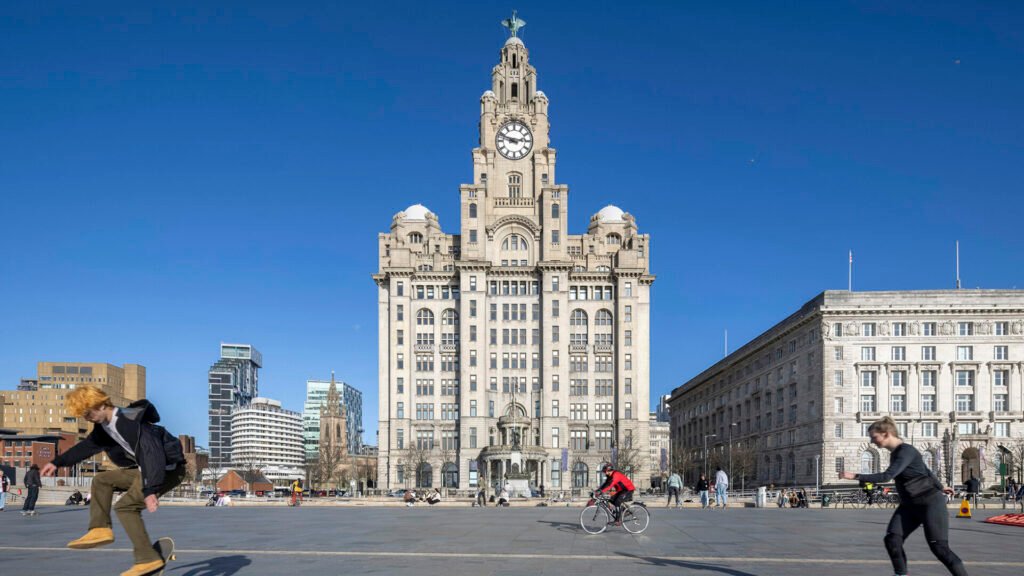 How To Spend a Day in Liverpool When Arriving on a Cruise