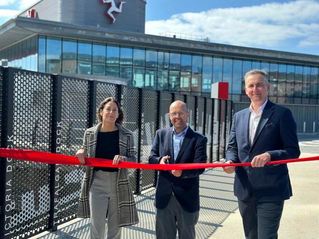 New bridge opens access along Liverpool waterfront