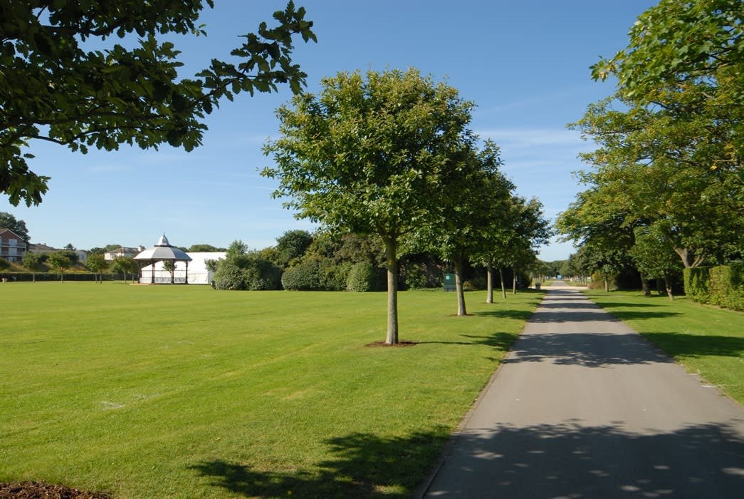 Wirral parks gain national recognition with Green Flag Award