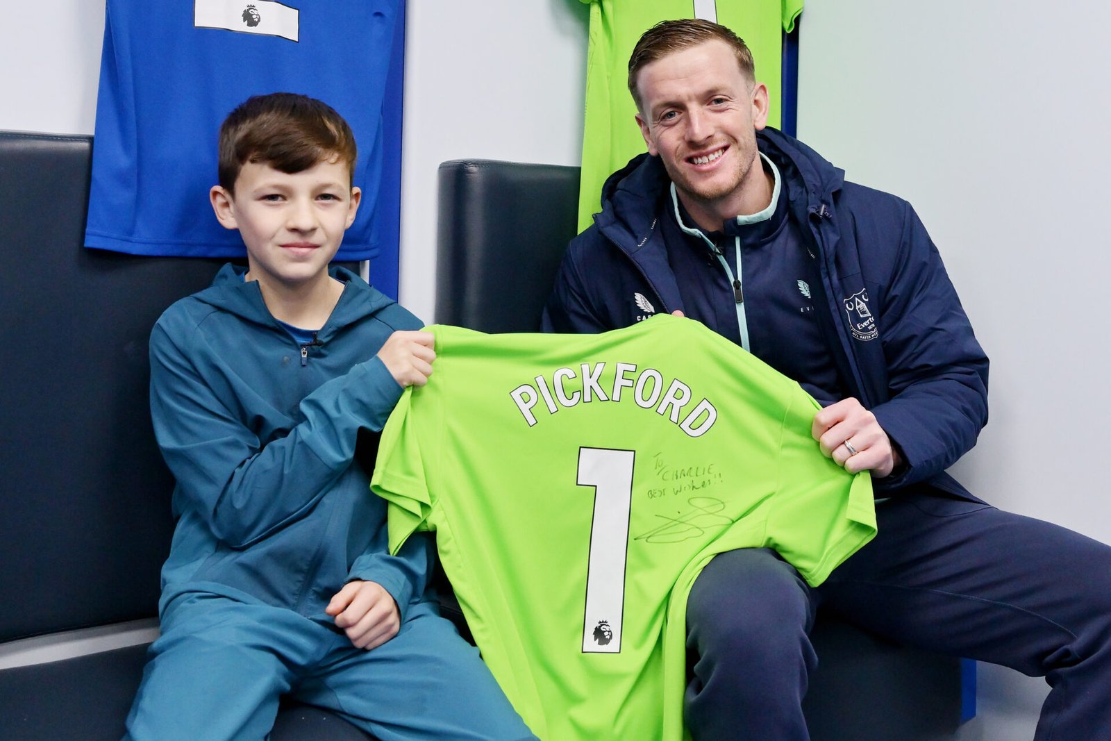 Jordan Pickford surprises young Evertonian at Goodison Park