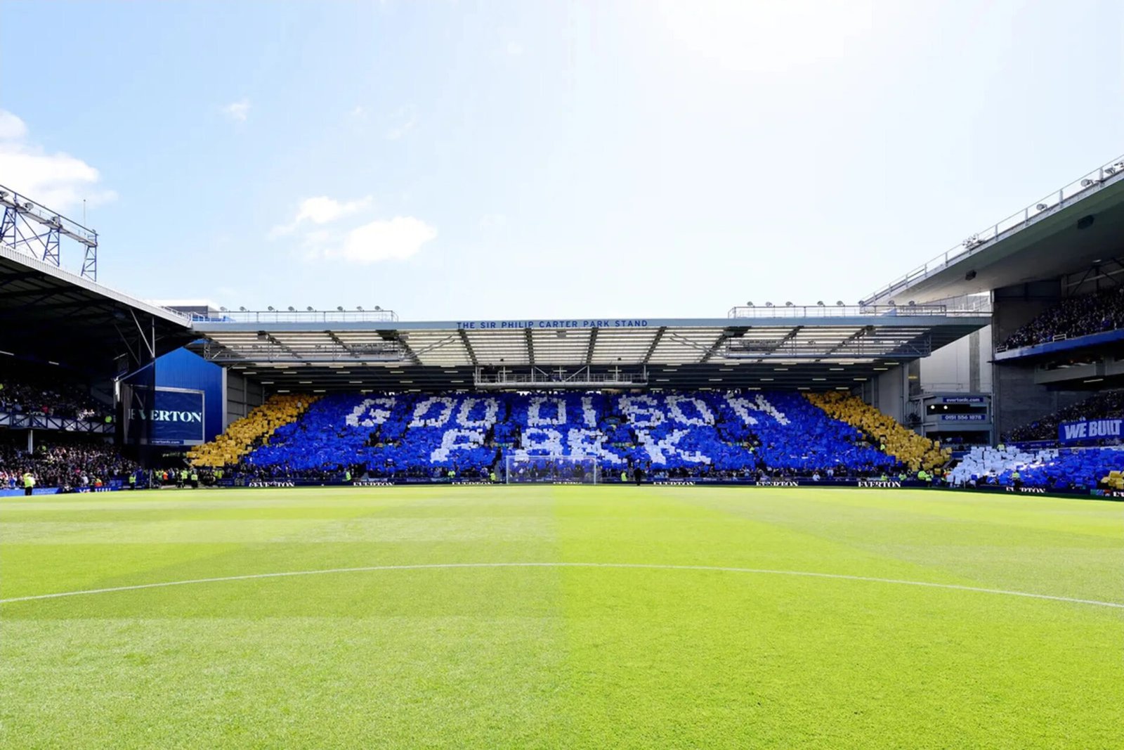 Evertonians encouraged to welcome the team coach ahead historic game