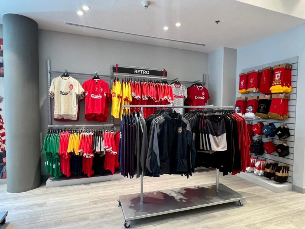 Liverpool FC opens new Retail Store at Jumeirah Beach Residence in Dubai