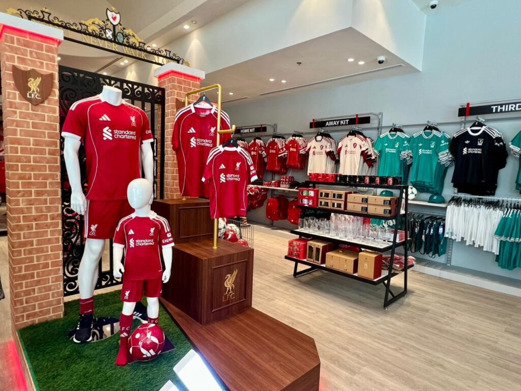 Liverpool FC opens new Retail Store at Jumeirah Beach Residence in Dubai