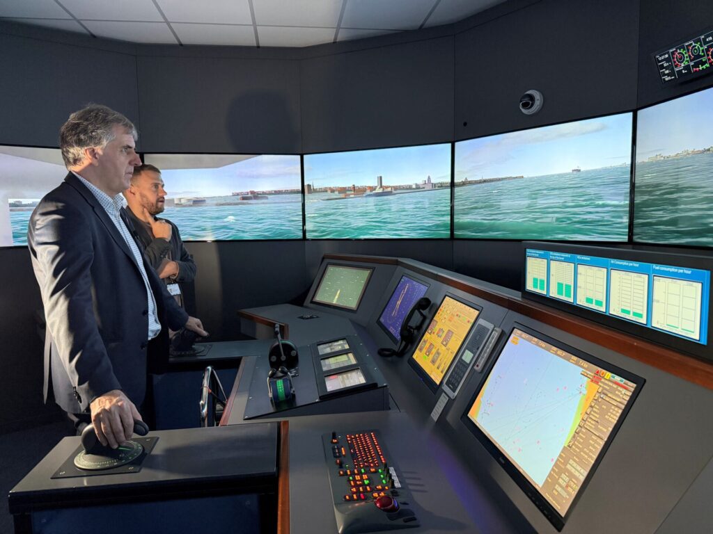 Mayor Takes the helm on Simulator for first New Mersey Ferry in 60 Years