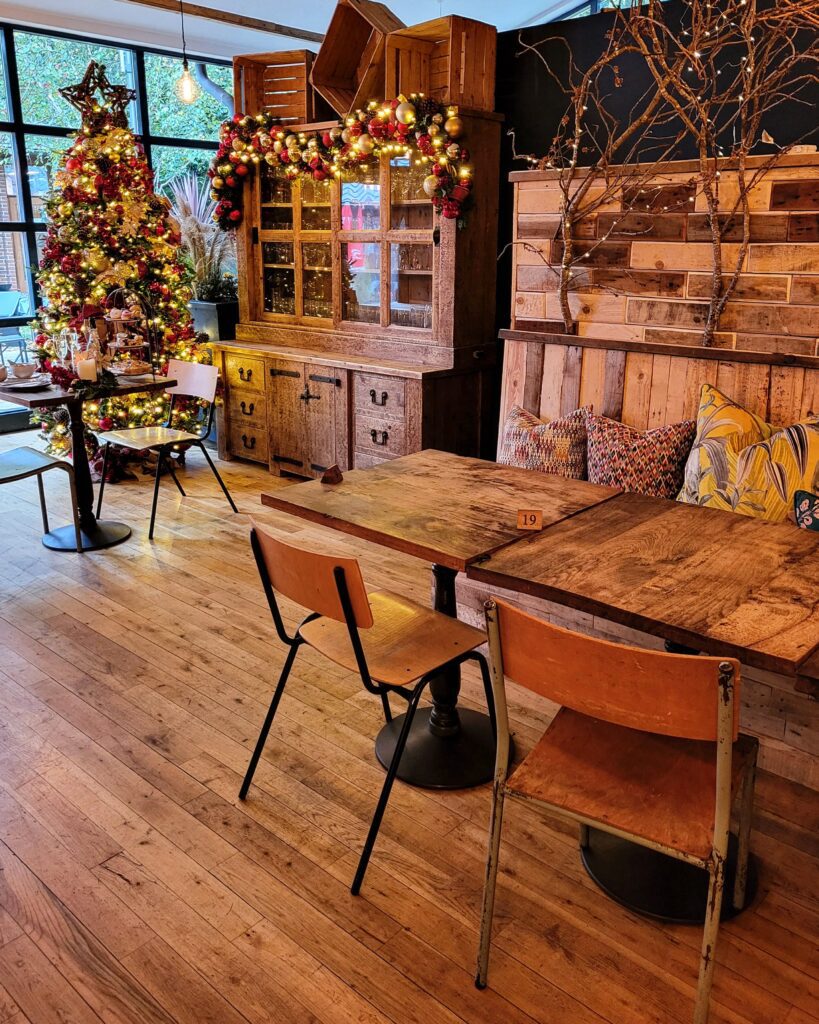Christmas Comes Alive at The Wheelbarrow this festive season
