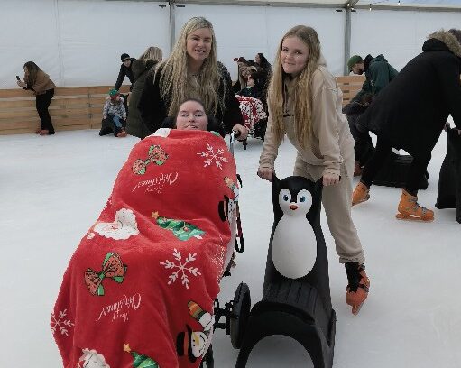 Claire House families make magical memories at North Pole Experience
