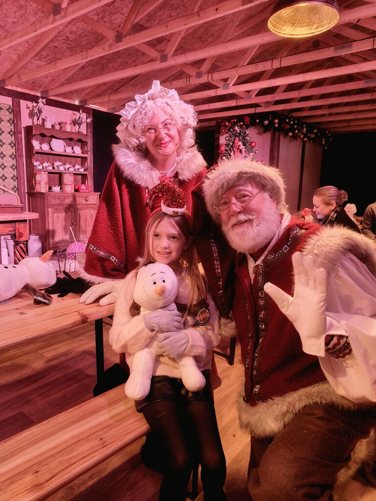 Claire House families make magical memories at North Pole Experience