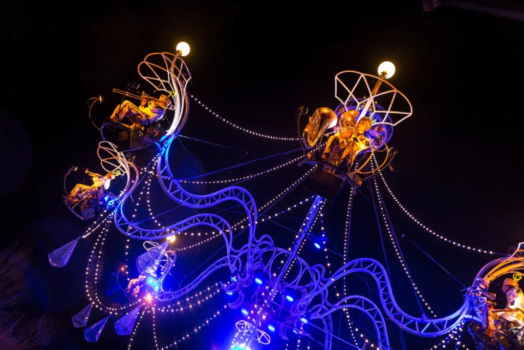 Spectacular Cristal Palace Aerial Show Coming to Southport This Easter