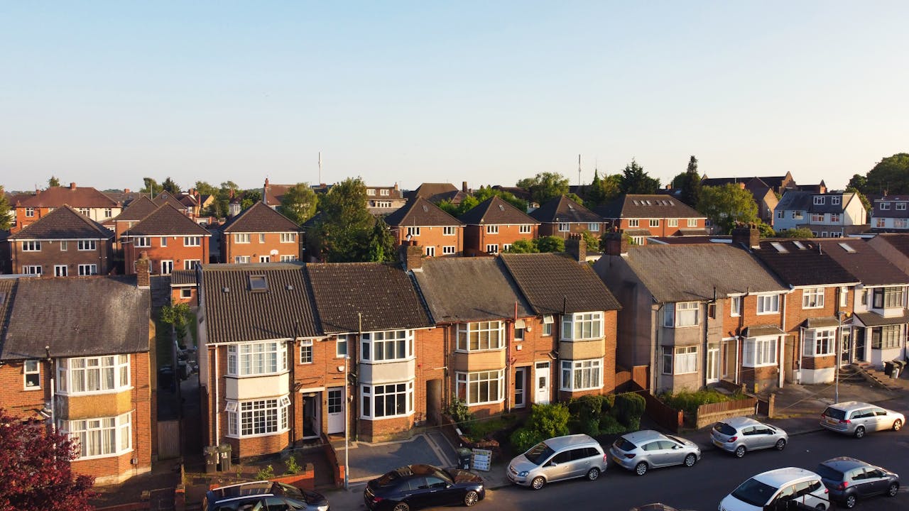 How to Find the Right Mortgage Broker in Chester