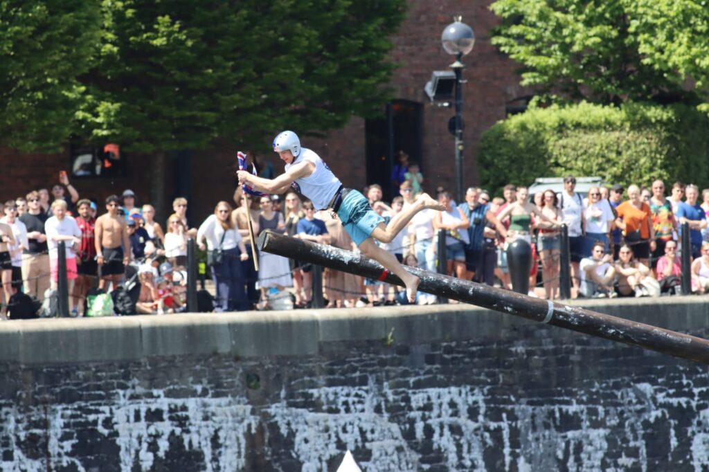 Spanish Competitor Triumphs at Red Bull Up The Mast Liverpool Waterfront Debut