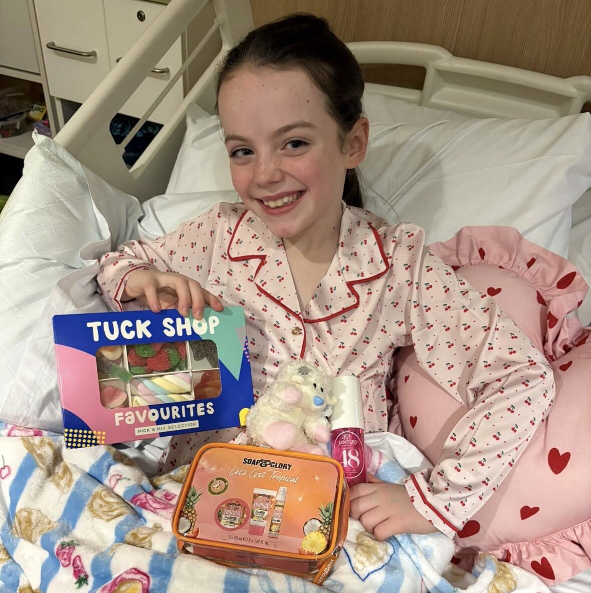 Liverpool Theatre School stages fundraising day for nine-year-old dancer Harper