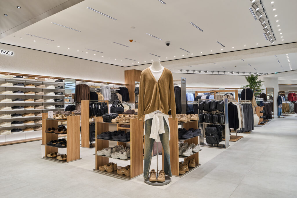 Lefties opens first UK store at Liverpool ONE