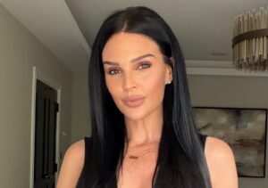 Danielle Lloyd shares lessons on confidence and business in new book
