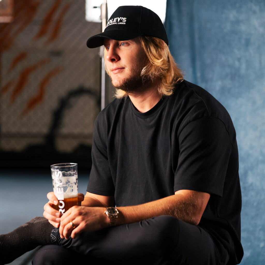 Paddy ‘The Baddy’ Pimblett teams up with ROLEY’S to bring new lager to Liverpool pubs and bars