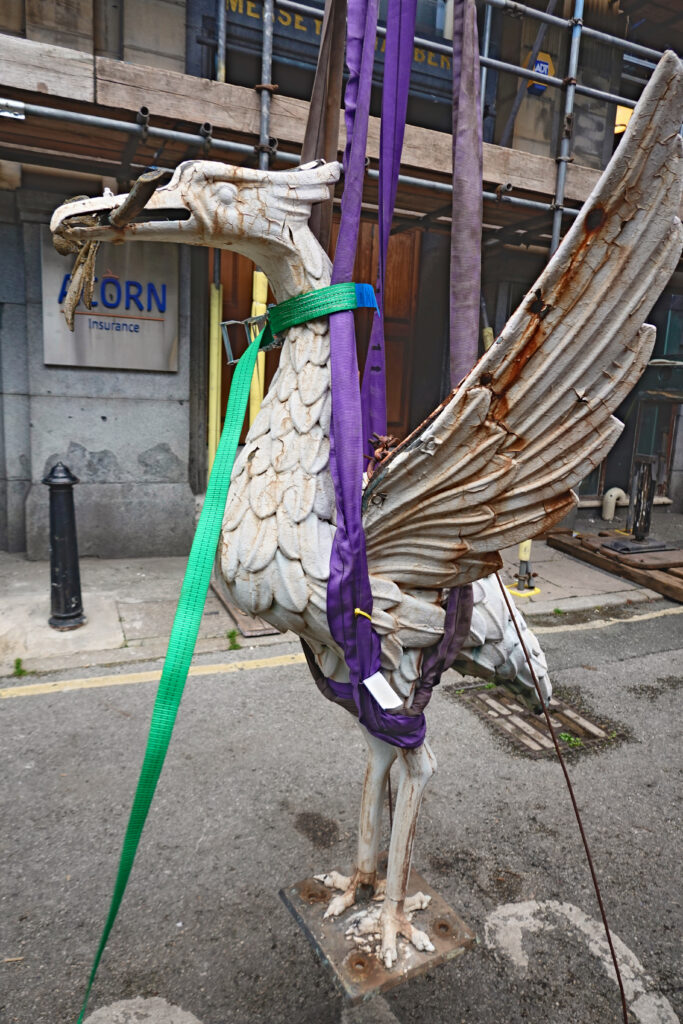 Liverpool’s historic 148-year-old ‘Mother Liver Bird’ removed from Mersey Chambers for restoration