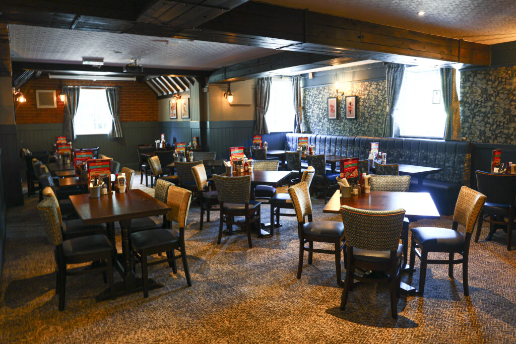 Popular Broadgreen pub The Turnpike unveils fresh new look