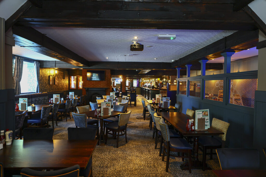 Popular Broadgreen pub The Turnpike unveils fresh new look
